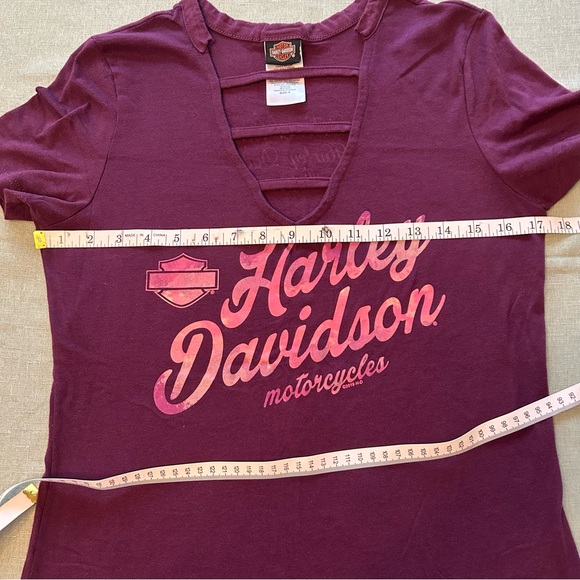 Harley-Davidson Women's Plum V‑Neck Tee with Pink Logo - Picture 9 of 10